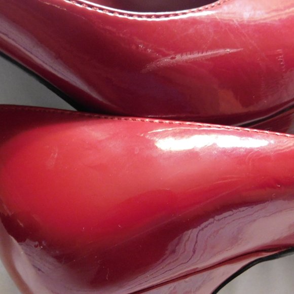 Ann Klein AK Red High Heel Shoes - Picture 6 of 10